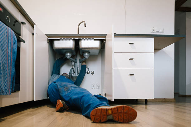 Professional Drain Cleaning technician working in Clatskanie, OR